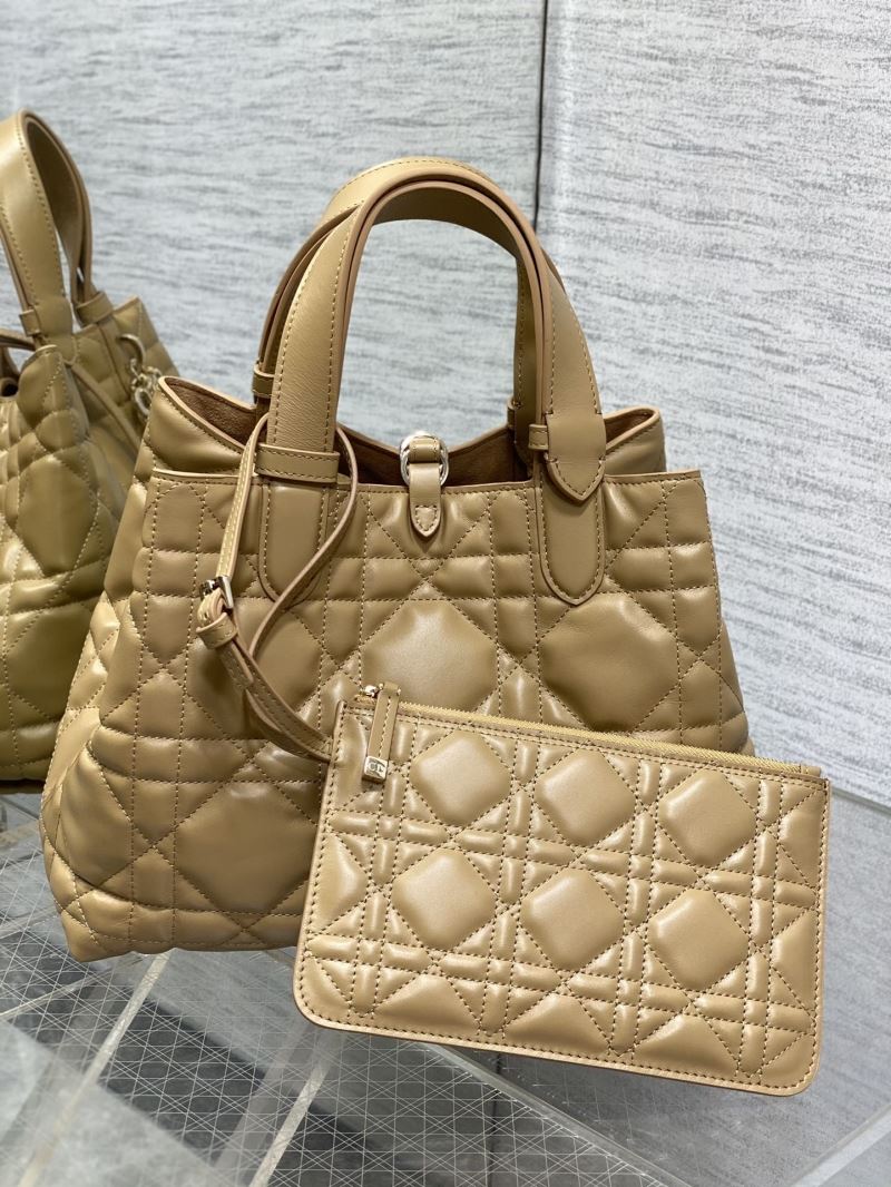 chr1st1an D10r shopping bags